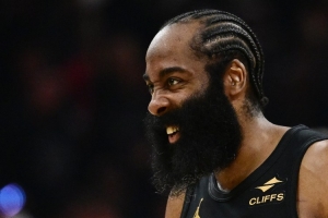 事不过三！哈登此前两次东部半决赛3-2领先都被逆转 这次成功晋级